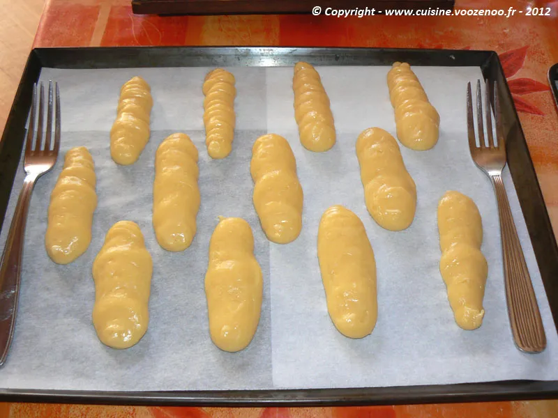 Eclairs aux myrtilles etape1 Eclairs aux myrtilles etape1