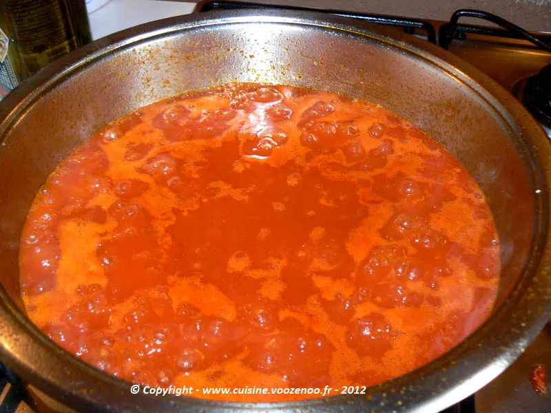 Boulettes d'épinards au poulet en sauce etape2 Boulettes d'épinards au poulet en sauce etape2