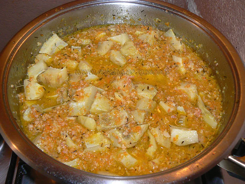 Tagliatelles a la barigoule fin Tagliatelles a la barigoule fin