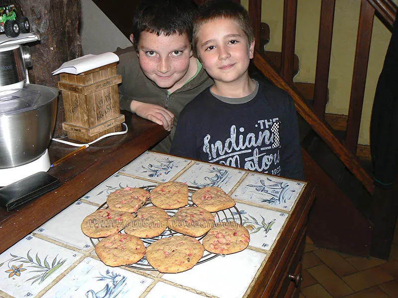 Cookies roses aux pralines de saint genix fin2